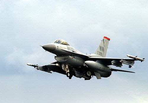 YψDv܊F-16(zhn)C(j)